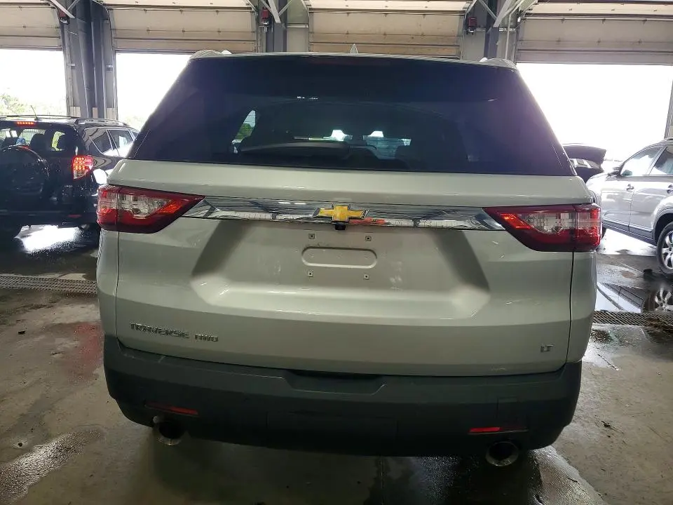 2021 CHEVROLET TRAVERSE LT  