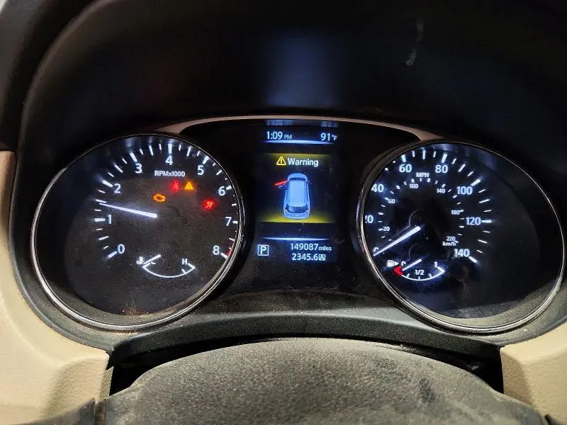 2016 NISSAN ROUGUE   
