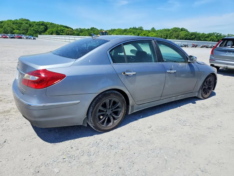 2013 HYUNDAI GENESIS 3.8L  