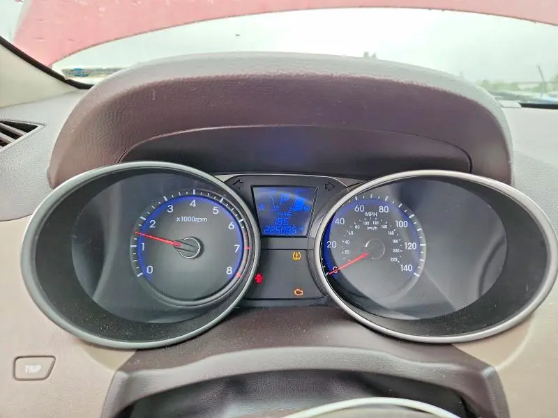2012 HYUNDAI TUCSON GLS  