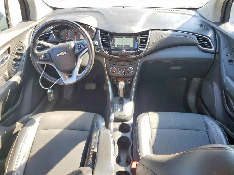 2017 CHEVROLET TRAX 1LT  