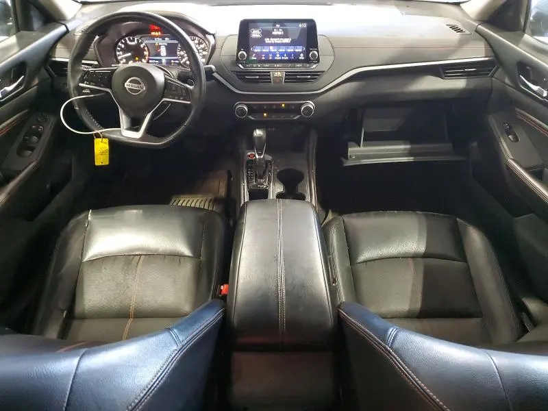 2020 NISSAN ALTIMA SR  