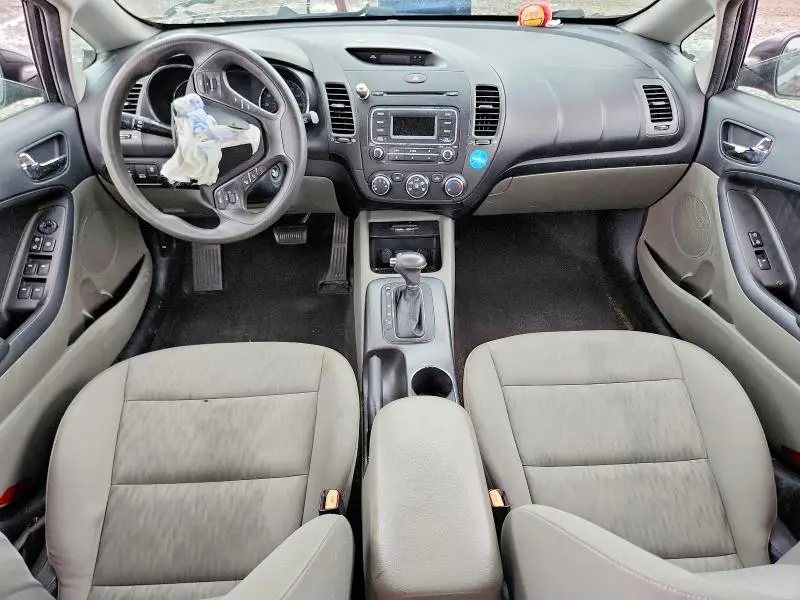 2015 KIA FORTE LX  