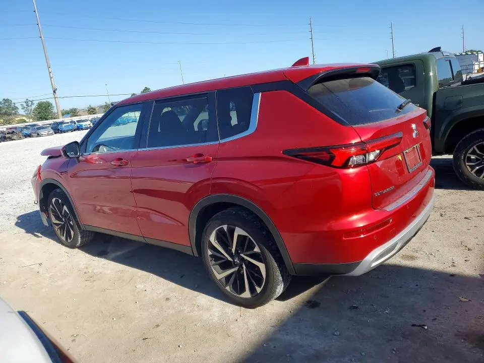 2024 MITSUBISHI OUTLANDER SE  