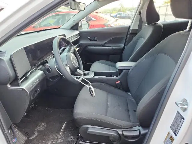 2024 HYUNDAI KONA SE  