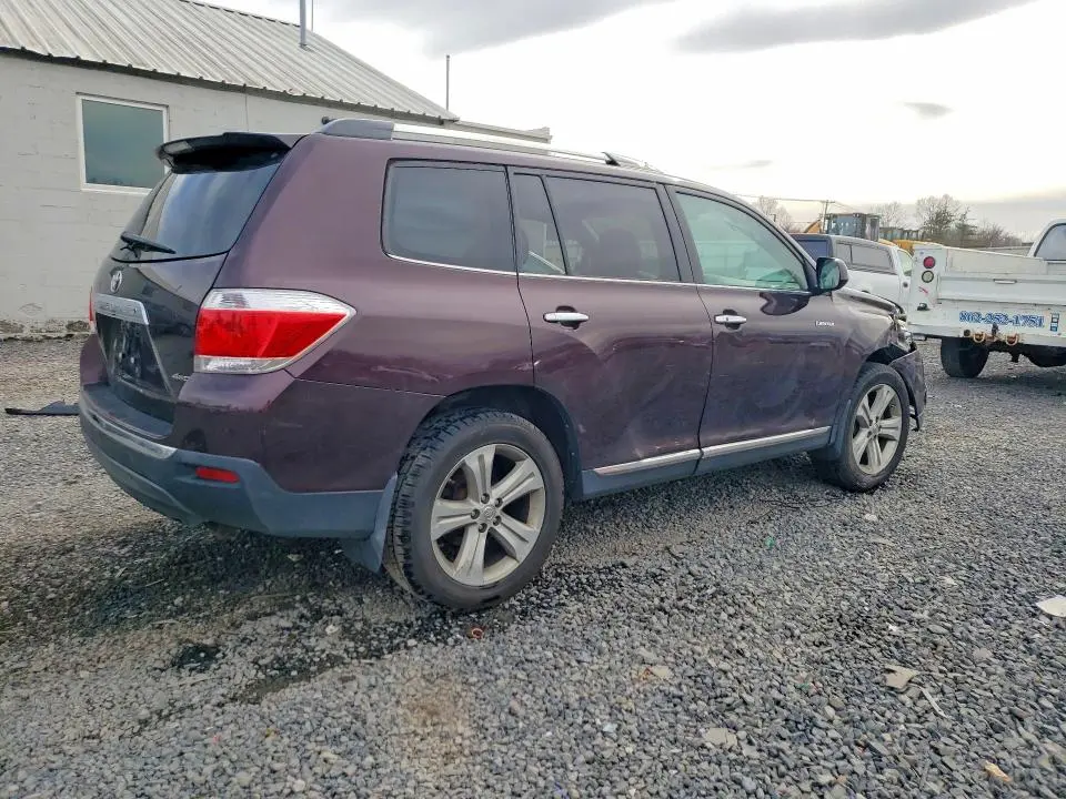2012 TOYOTA HIGHLANDER LIMITED  