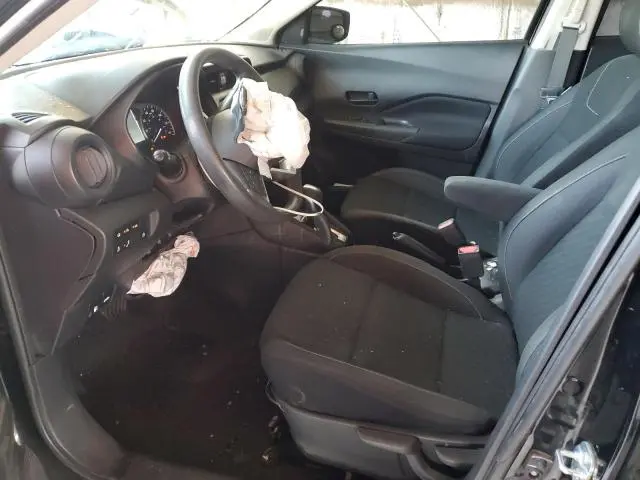 2021 NISSAN KICKS S  