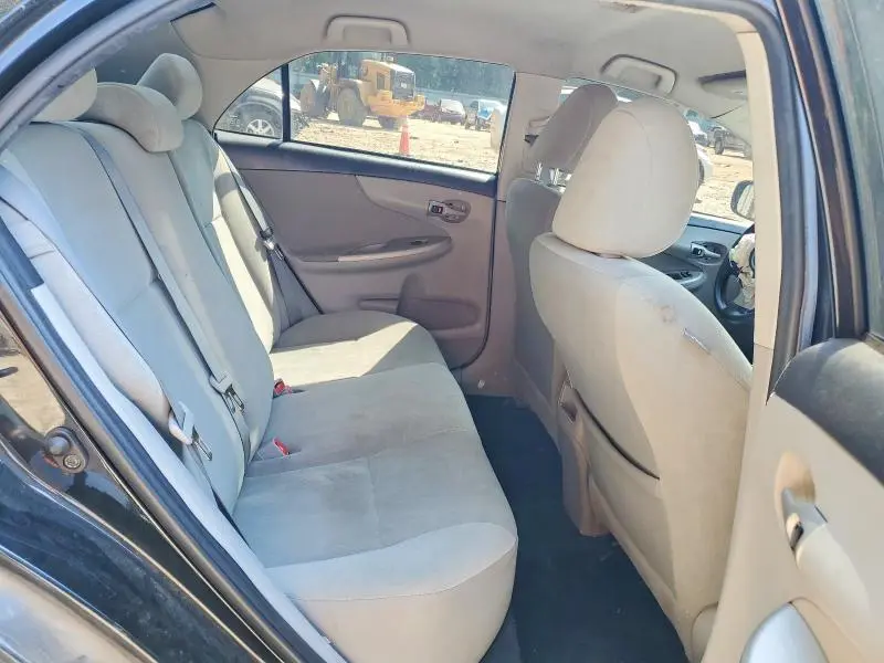 2012 TOYOTA COROLLA LE  