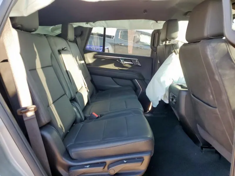 2025 CHEVROLET TAHOE C1500 LT  