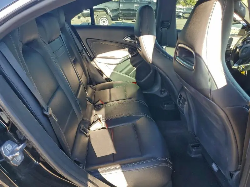 2019 MERCEDES-BENZ CLA 250 4MATIC  