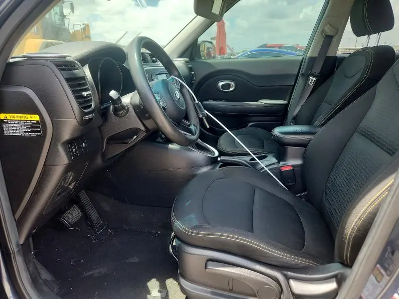 2016 KIA SOUL   