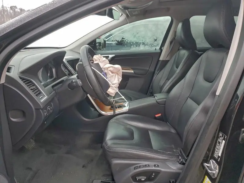 2017 VOLVO XC60 T6 INSCRIPTION  