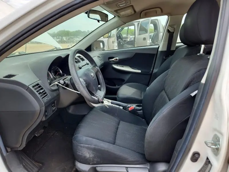 2011 TOYOTA COROLLA S  
