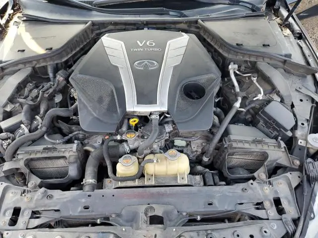 2018 INFINITI Q50 LUXE  