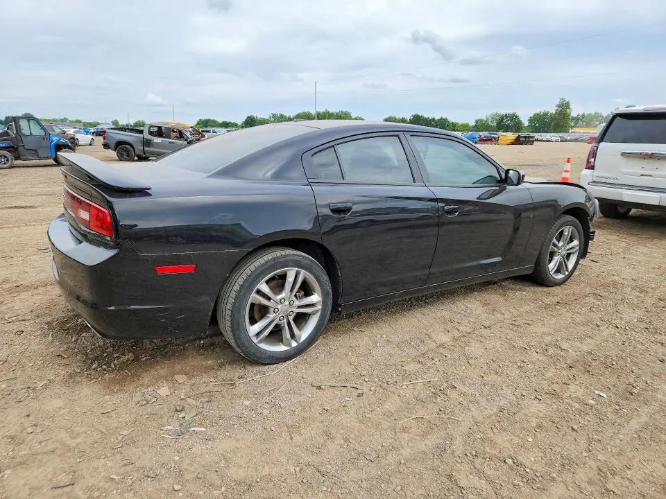 2013 DODGE CHARGER SXT  