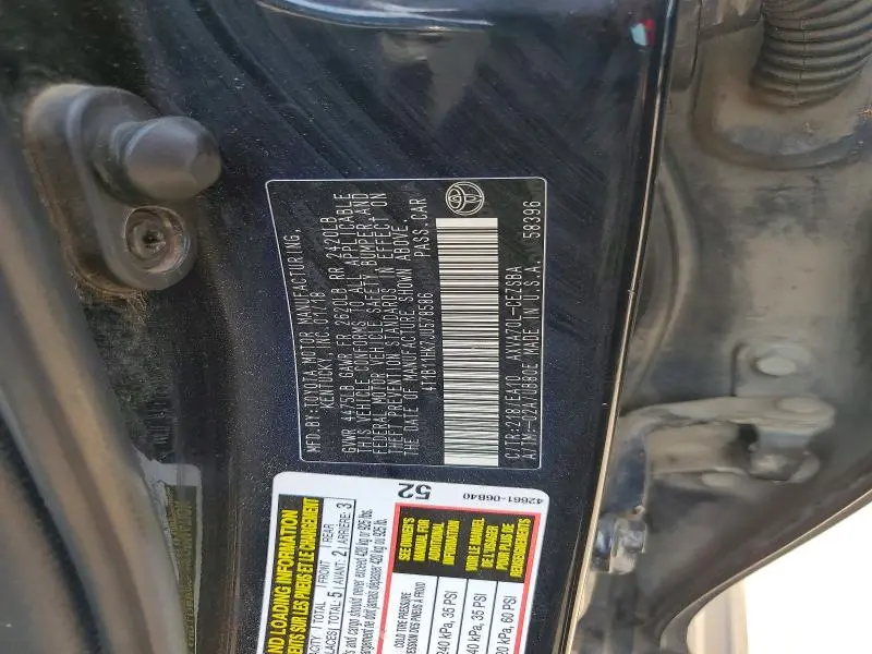 2018 TOYOTA CAMRY SE  