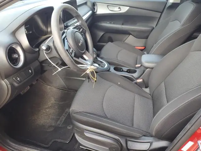 2022 KIA FORTE FE  