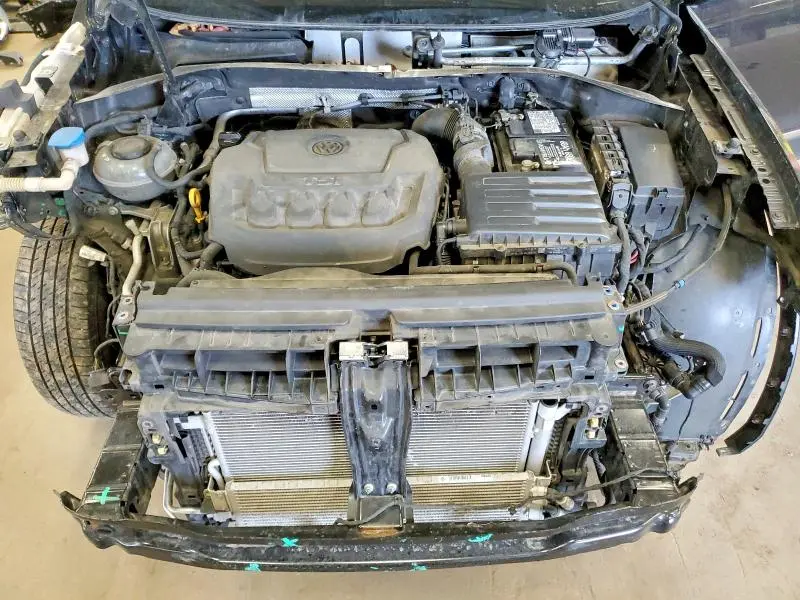 2018 VOLKSWAGEN TIGUAN SE  