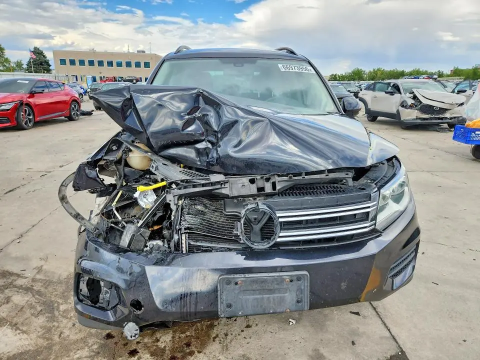 2017 VOLKSWAGEN TIGUAN S  