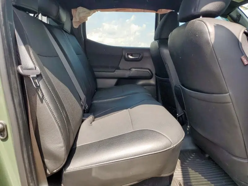 2022 TOYOTA TACOMA DOUBLE CAB  