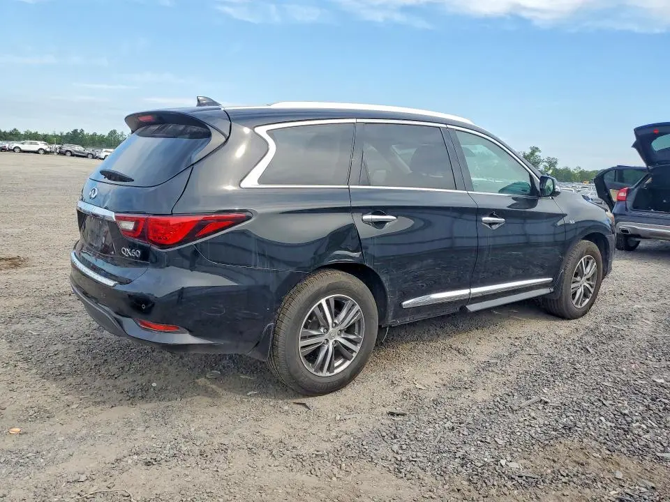2020 INFINITI QX60 LUXE  