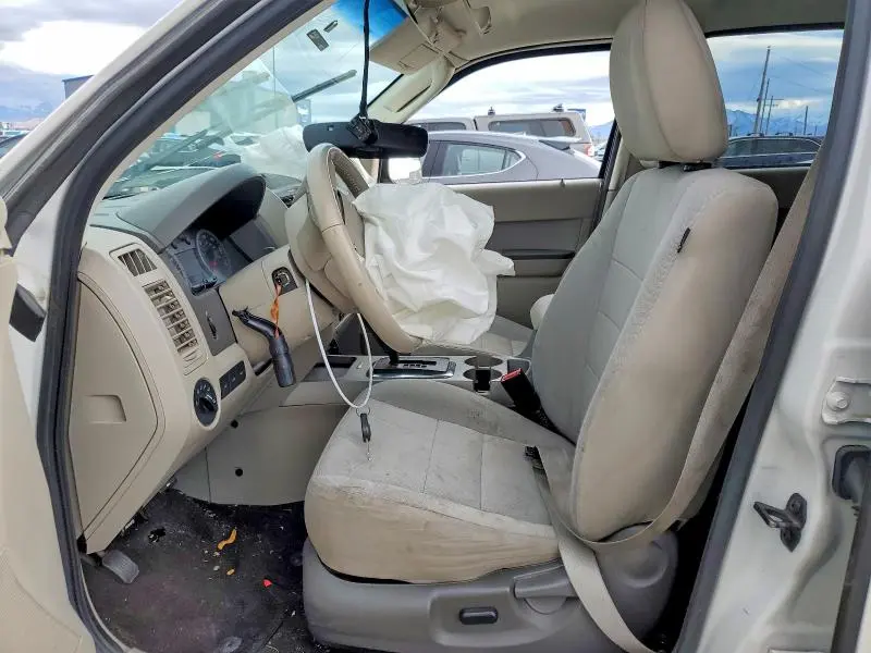 2012 FORD ESCAPE XLT  