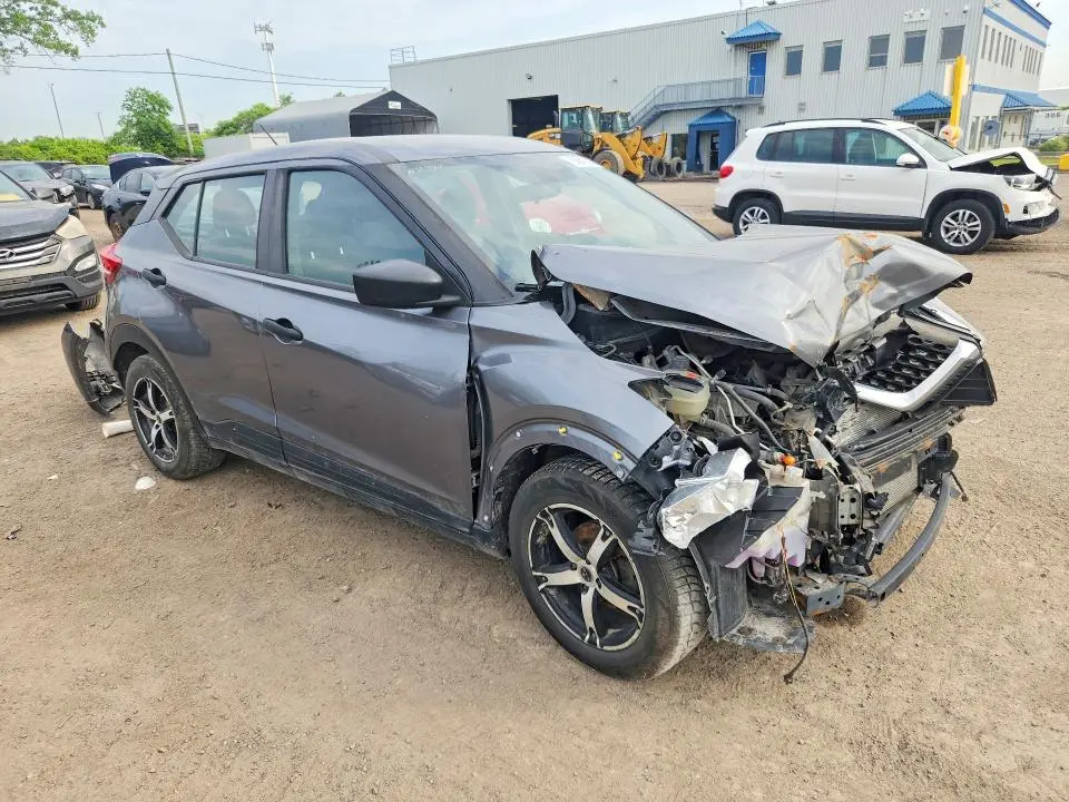 2019 NISSAN KICKS S  