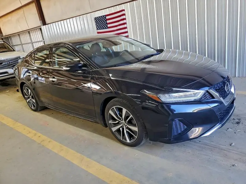 2020 NISSAN MAXIMA SV  