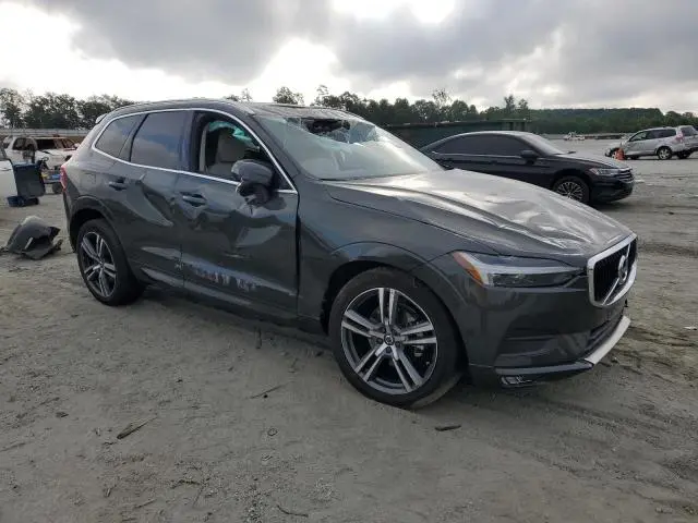 2021 VOLVO XC60 T5 MOMENTUM  