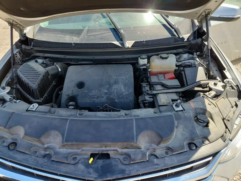 2021 CHEVROLET TRAVERSE LT  
