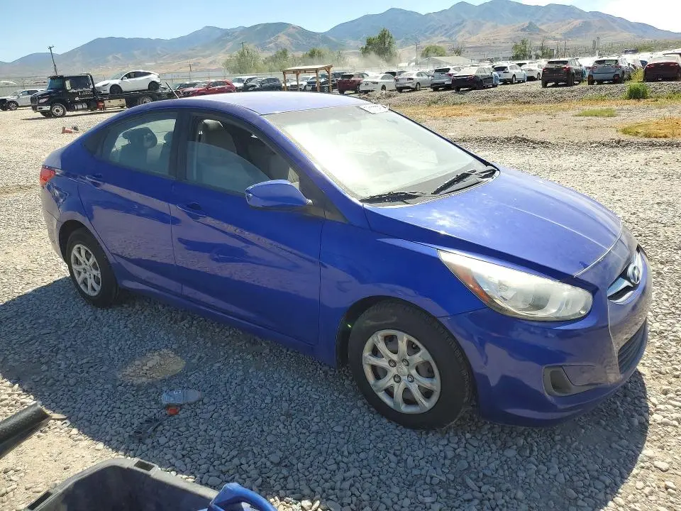 2014 HYUNDAI ACCENT GLS  