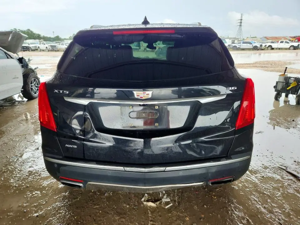 2017 CADILLAC XT5 PLATINUM  