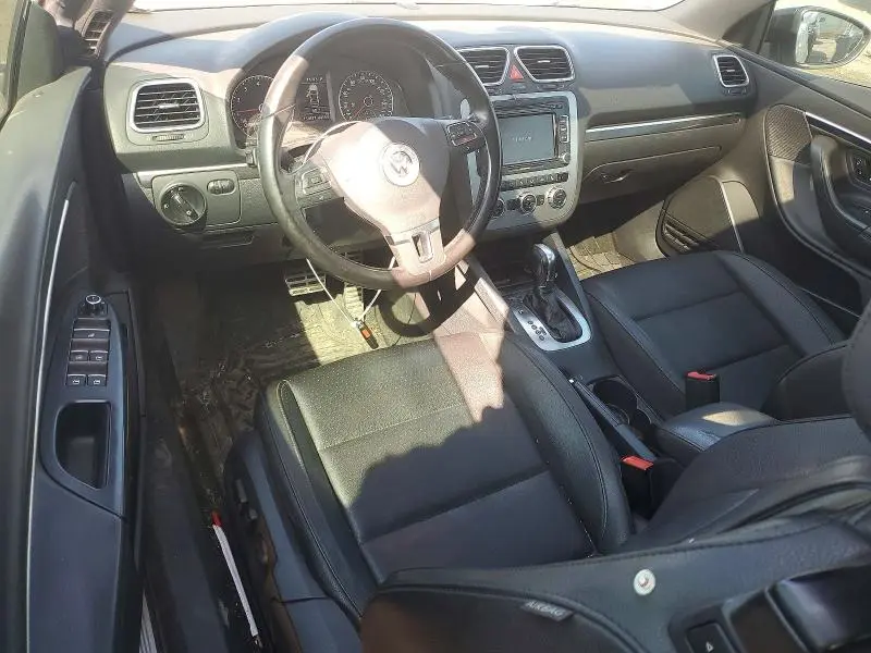 2013 VOLKSWAGEN EOS KOMFORT  