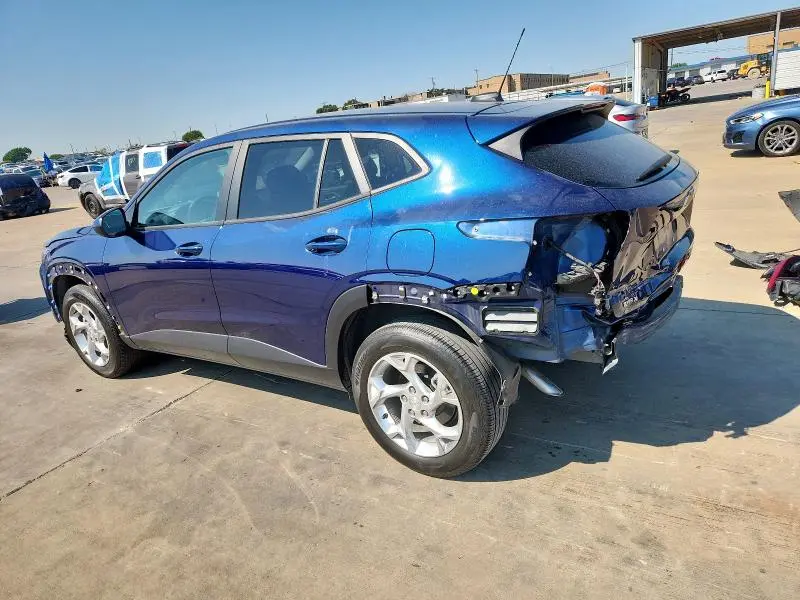 2024 CHEVROLET TRAX LS  