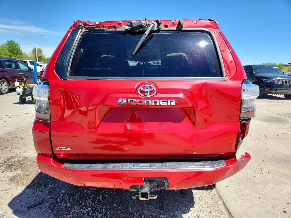 2022 TOYOTA 4RUNNER SR5 PREMIUM  