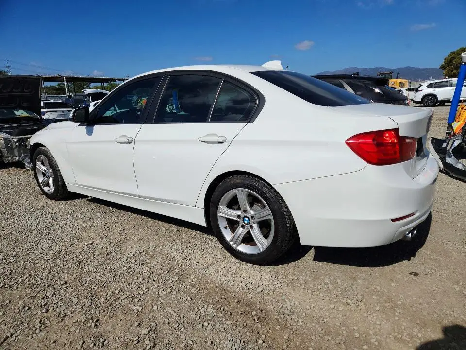 2013 BMW 328 I SULEV  