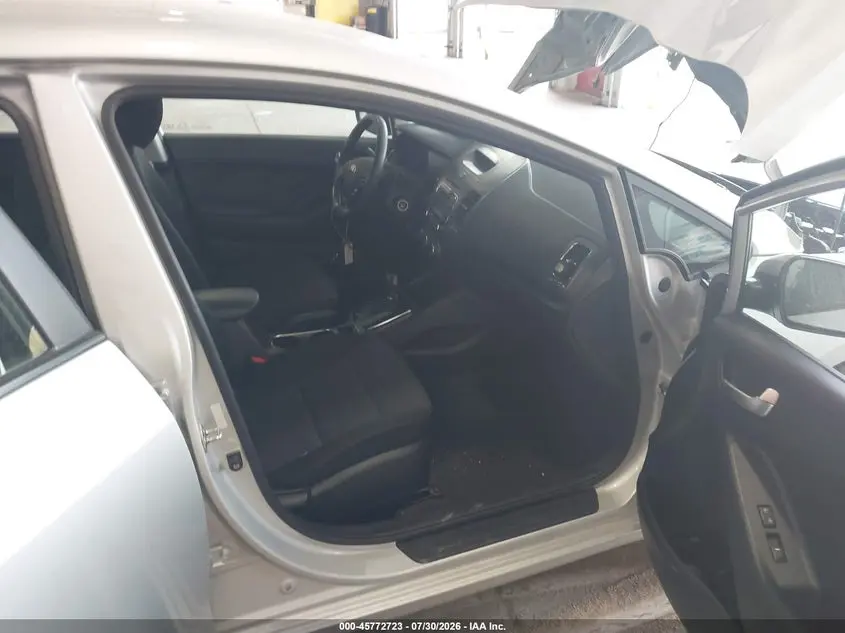 2018 KIA FORTE LX