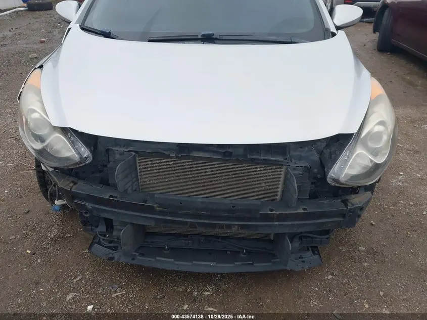2017 HYUNDAI ELANTRA GT  