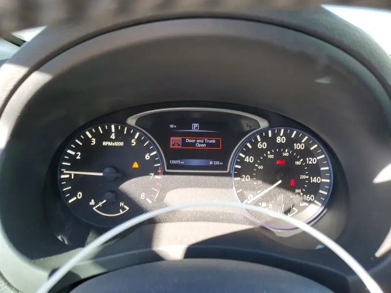 2017 NISSAN ALTIMA 2.5 SR  