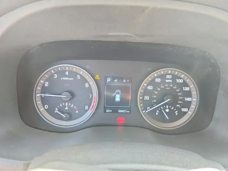 2017 HYUNDAI TUCSON SE  