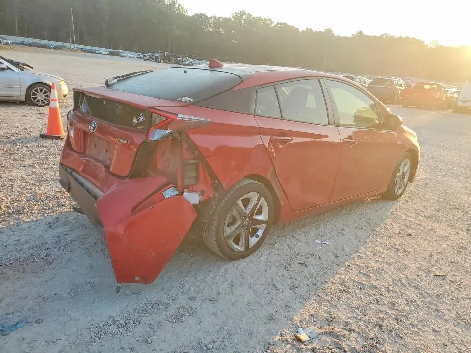 2017 TOYOTA PRIUS THREE TOURING  
