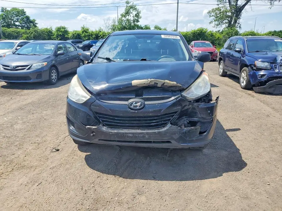 2011 HYUNDAI TUCSON GL  