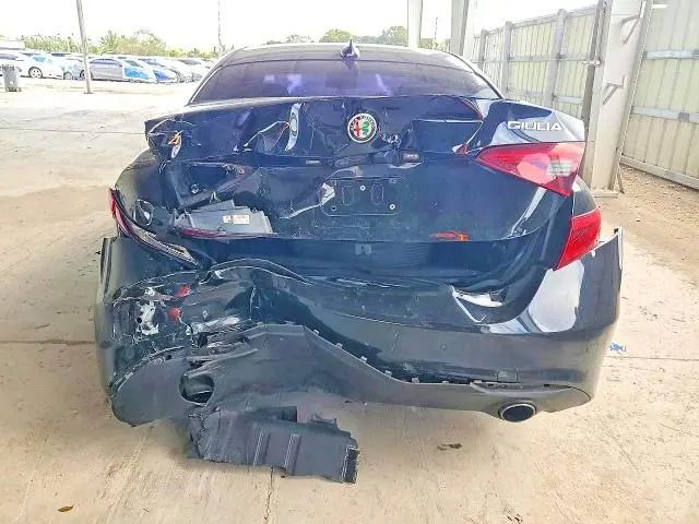 2018 ALFA ROMEO GIULIA   