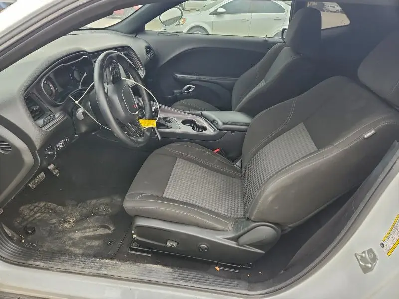 2023 DODGE CHALLENGER SXT  