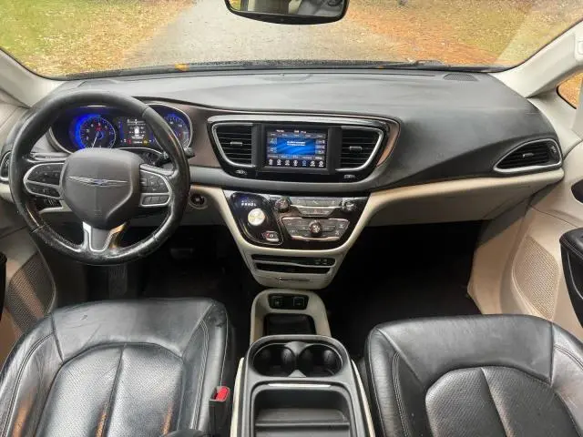 2019 CHRYSLER PACIFICA TOURING L  