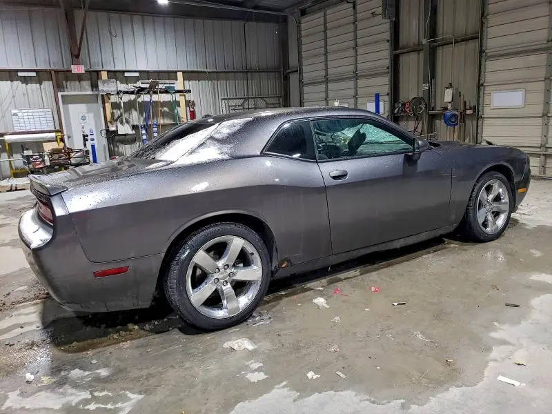 2014 DODGE CHALLENGER SXT  