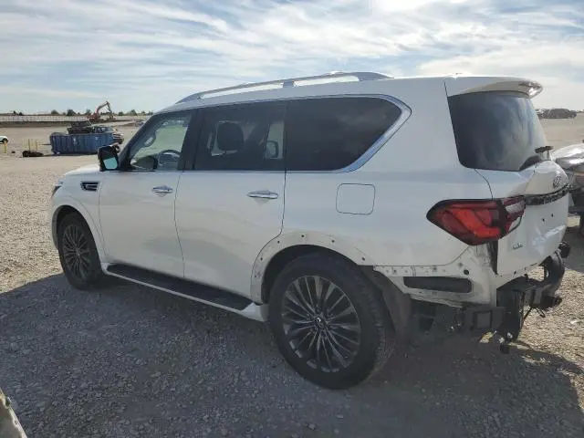 2023 INFINITI QX80 LUXE  