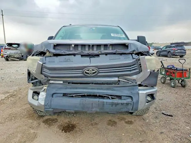 2015 TOYOTA TUNDRA CREWMAX SR5  