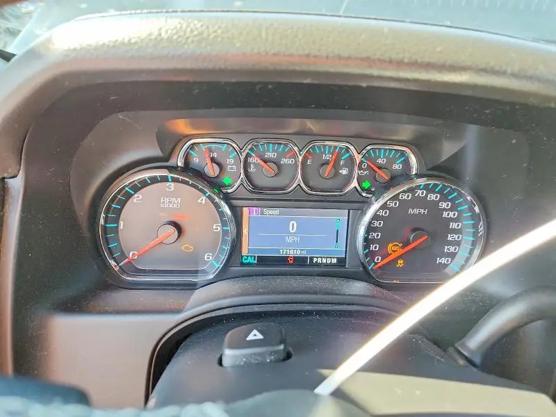 2015 CHEVROLET SUBURBAN K1500 LS  