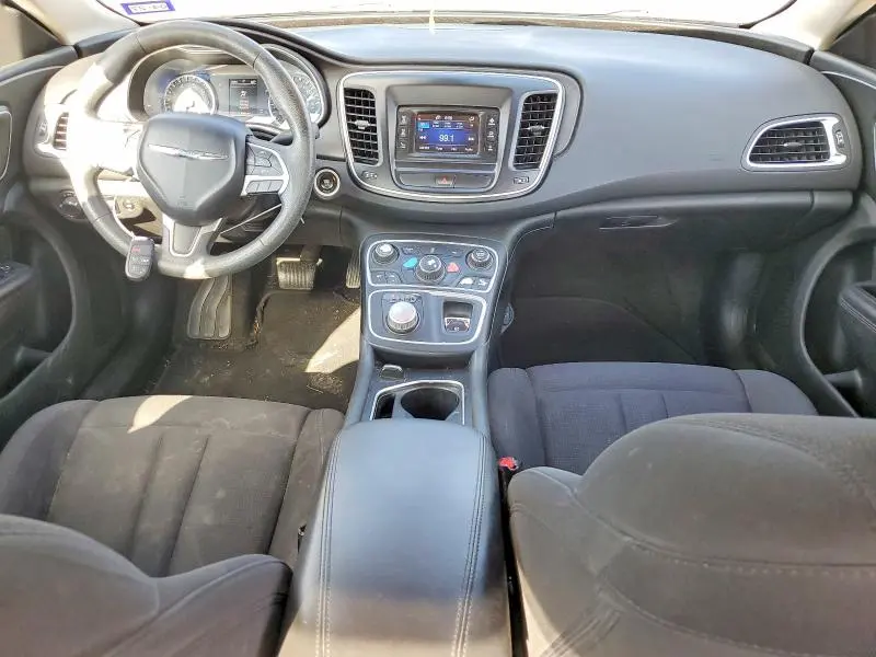 2015 CHRYSLER 200   